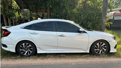 Honda civic สำหรับเหมา รับ-ส่ง